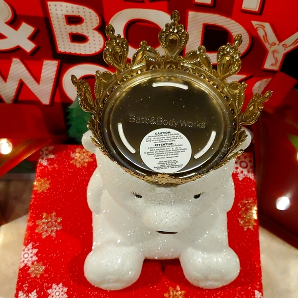 COPY - Bath and Body Works Polar Bear pedestal Candle Holder Christmas Halloween - Picture 6 of 7
